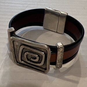 Black Brown Leather Bracelet Silver Tone Pewter Magnet Closure